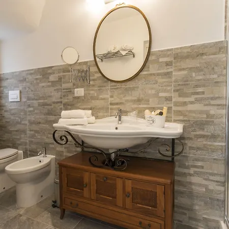 Les Magnolia Alojamento de Acomodação e Pequeno-almoço Olbia