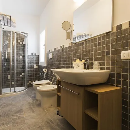 Alojamento de Acomodação e Pequeno-almoço Les Magnolia 4*