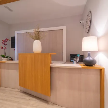 Les Magnolia بيت ضيافة 3*